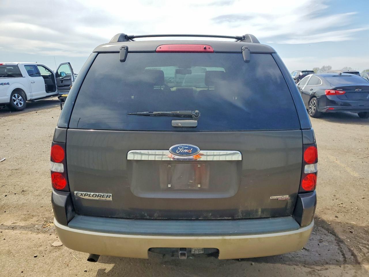 2006 Ford Explorer Eddie Bauer - Фото 6