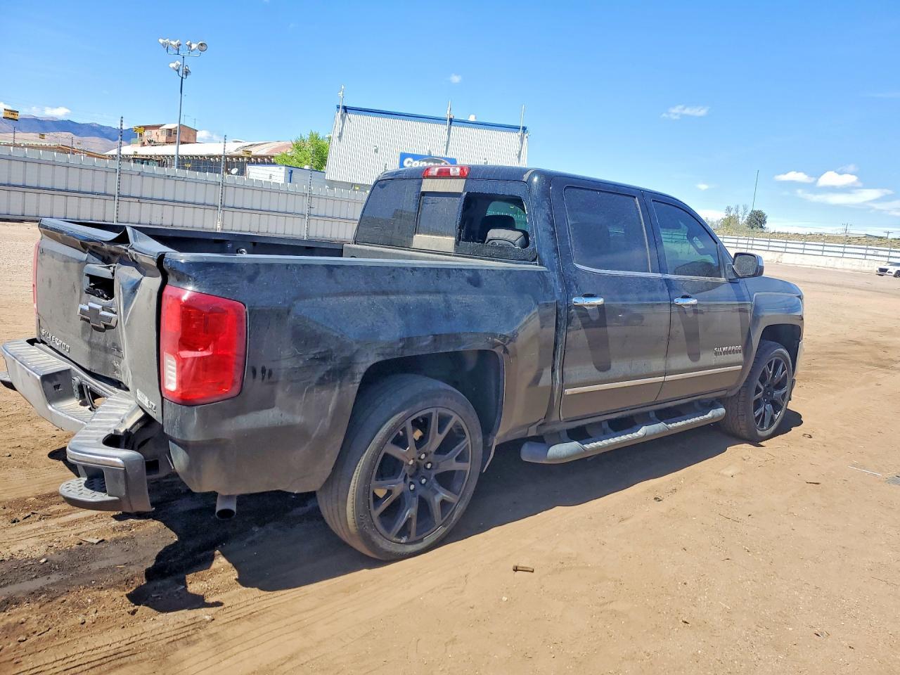 2017 Chevrolet Silverado K1500 Ltz - Image 3
