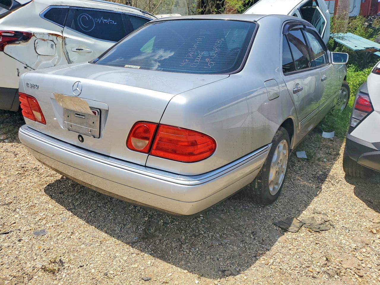 1996 Mercedes Benz E-Class E320 - Image 3