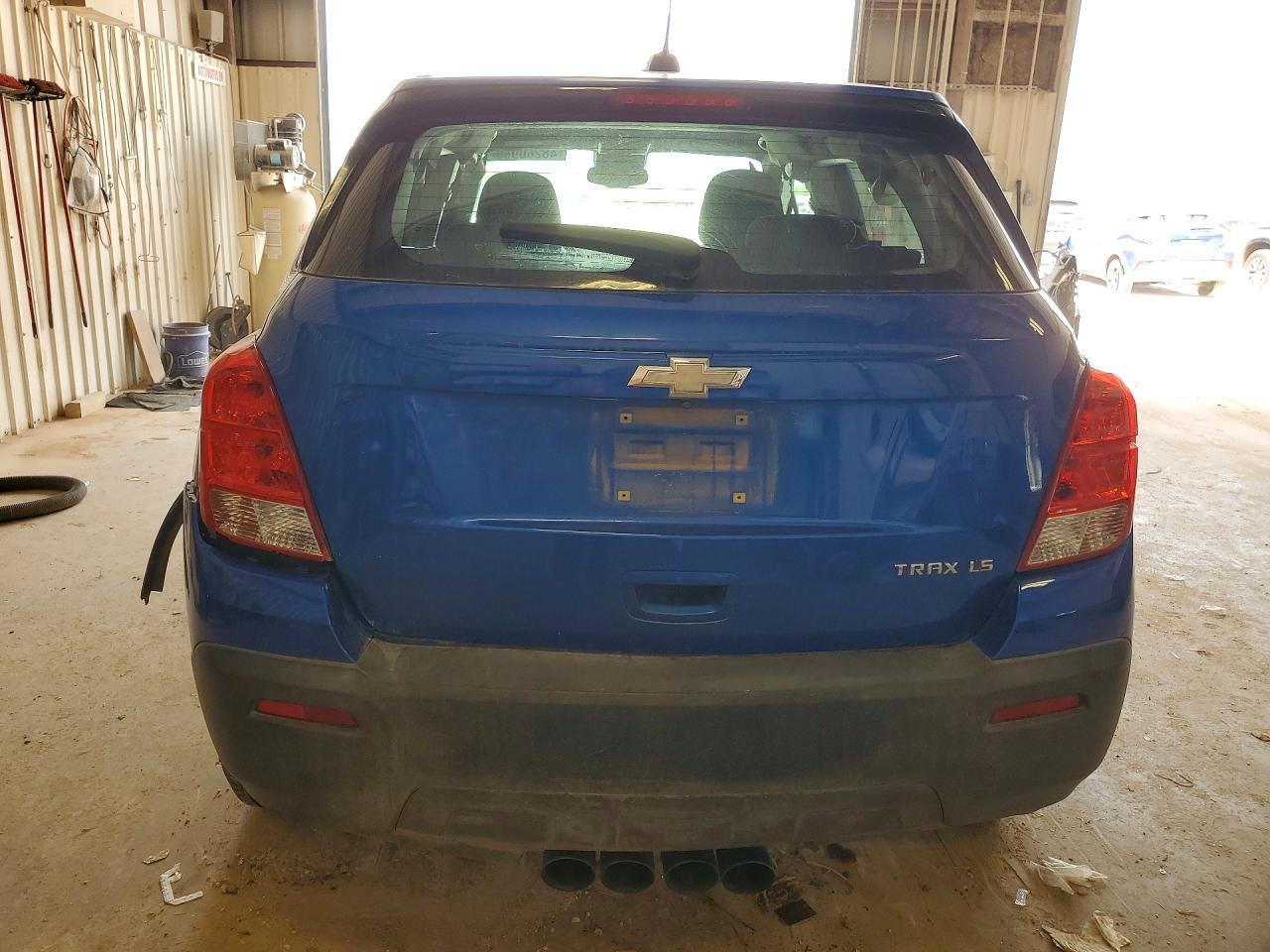2016 Chevrolet Trax Ls - Image 6