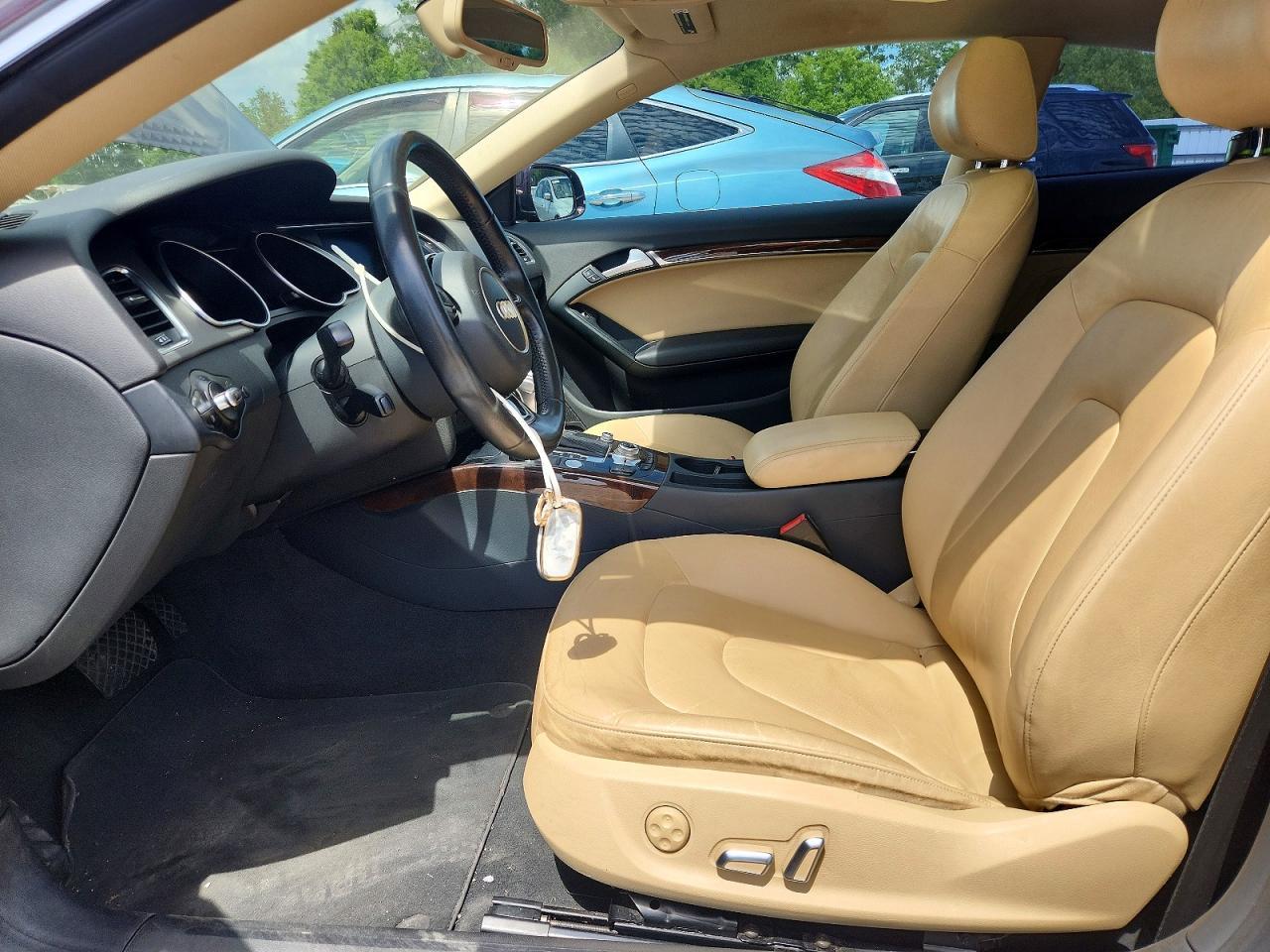 2014 Audi A5 Premium Plus - Image 7