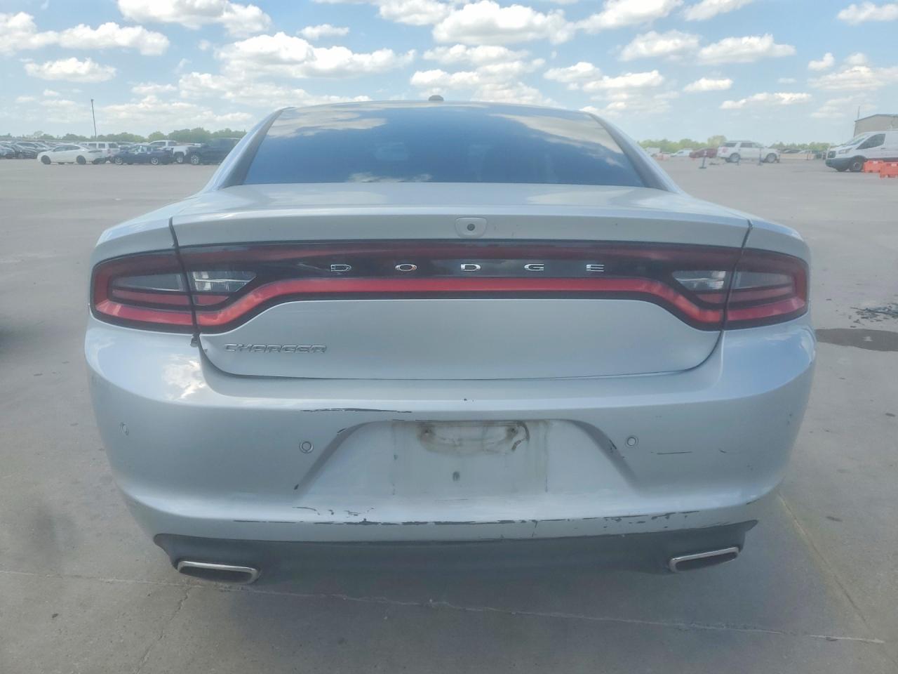 2022 Dodge Charger Sxt - Фото 6