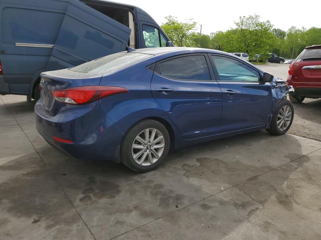2015 Hyundai Elantra Se - Фото 3