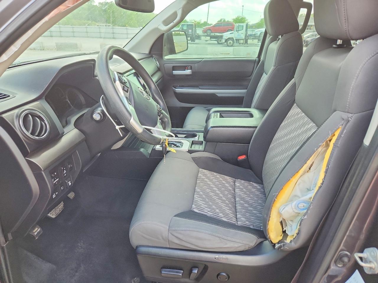 2020 Toyota Tundra Sr5 - Фото 7
