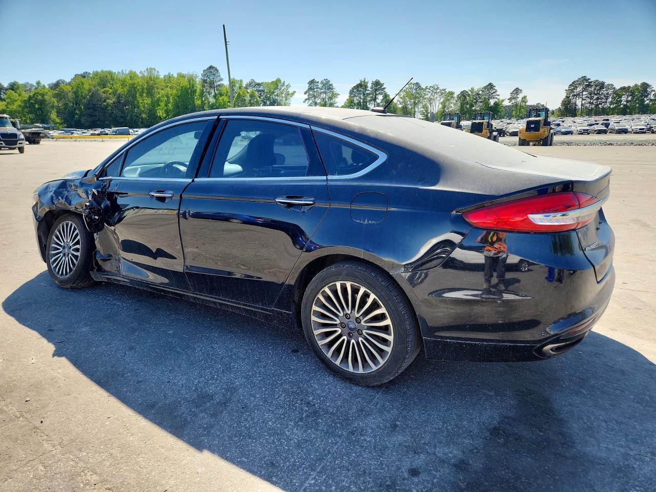 2017 Ford Fusion Se - Image 2