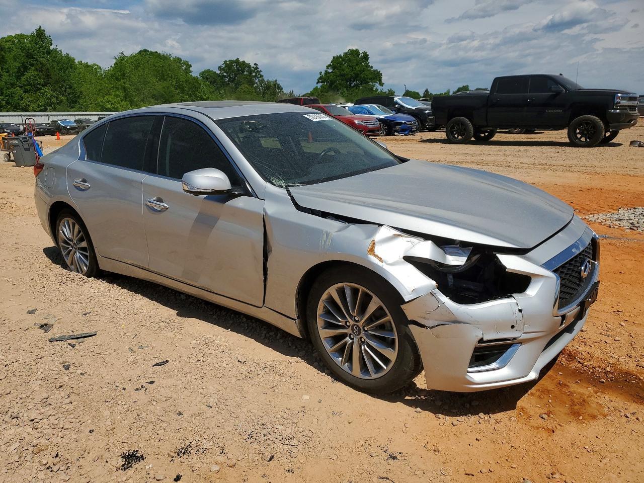 2018 Infiniti Q50 3.0T Luxe - Image 4