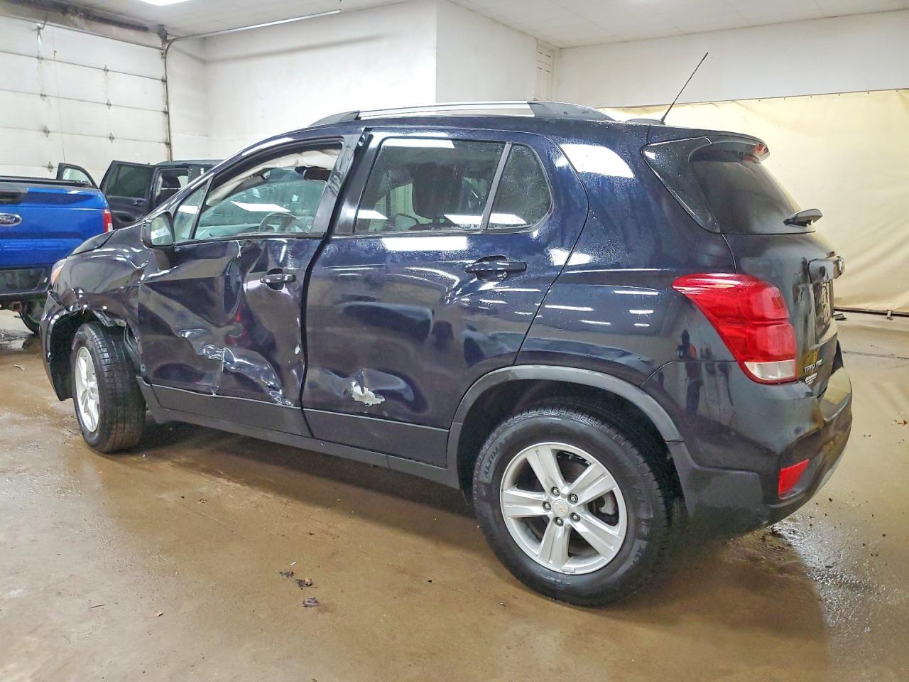 2022 Chevrolet Trax 1Lt - Фото 2