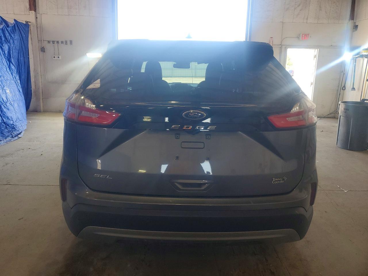 2021 Ford Edge Sel - Image 6