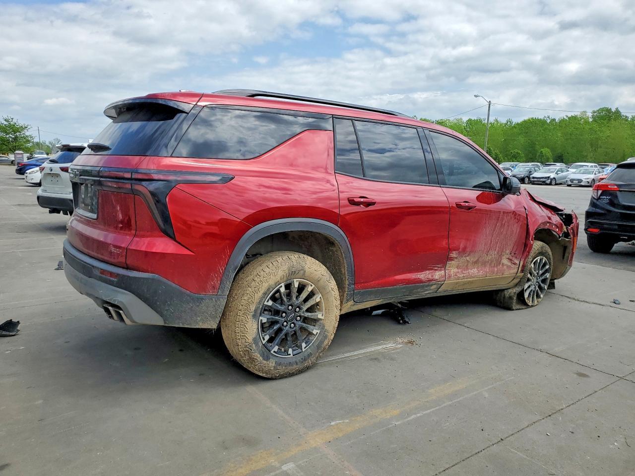 2024 Chevrolet Traverse Lt Z71 - Фото 3