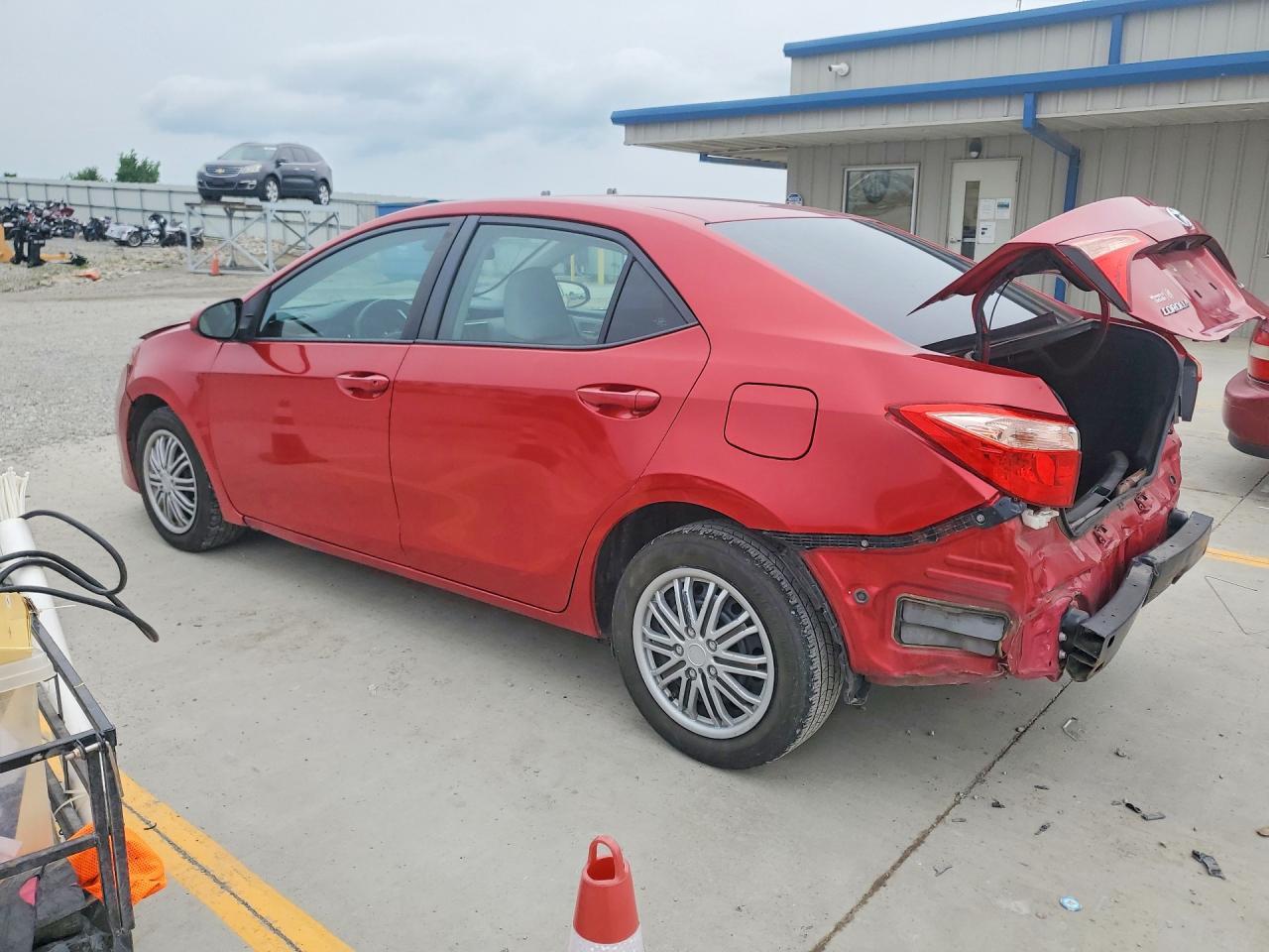 2018 Toyota Corolla Le - Фото 2