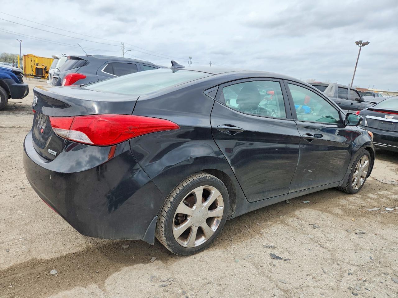 2012 Hyundai Elantra Limited - Фото 3