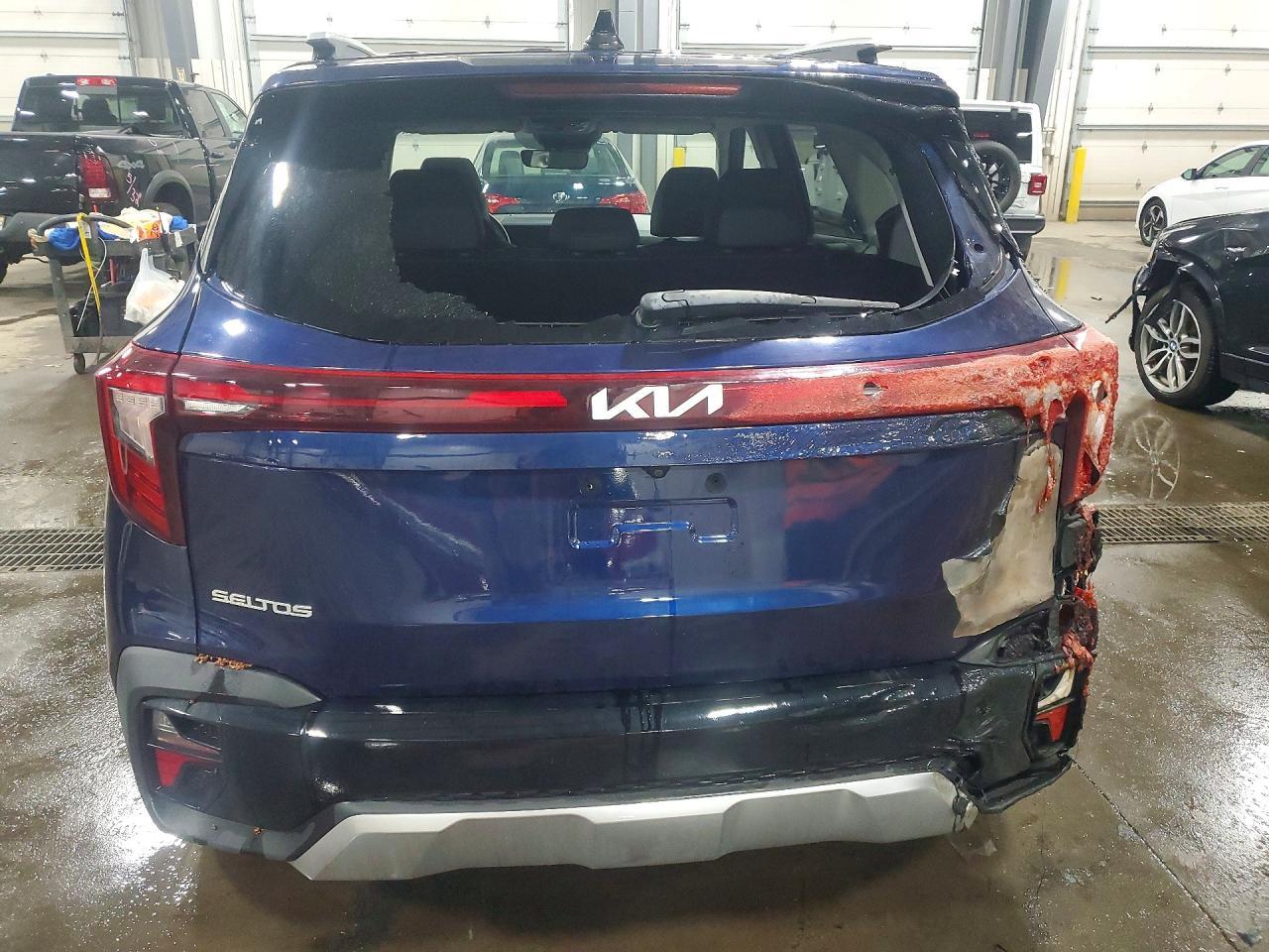 2024 Kia Seltos Ex - Image 6