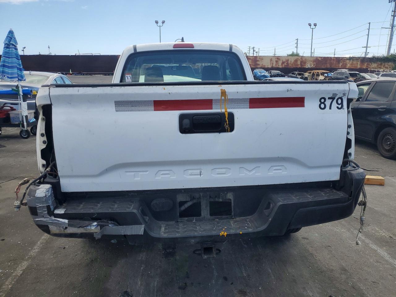 2017 Toyota Tacoma - Image 6