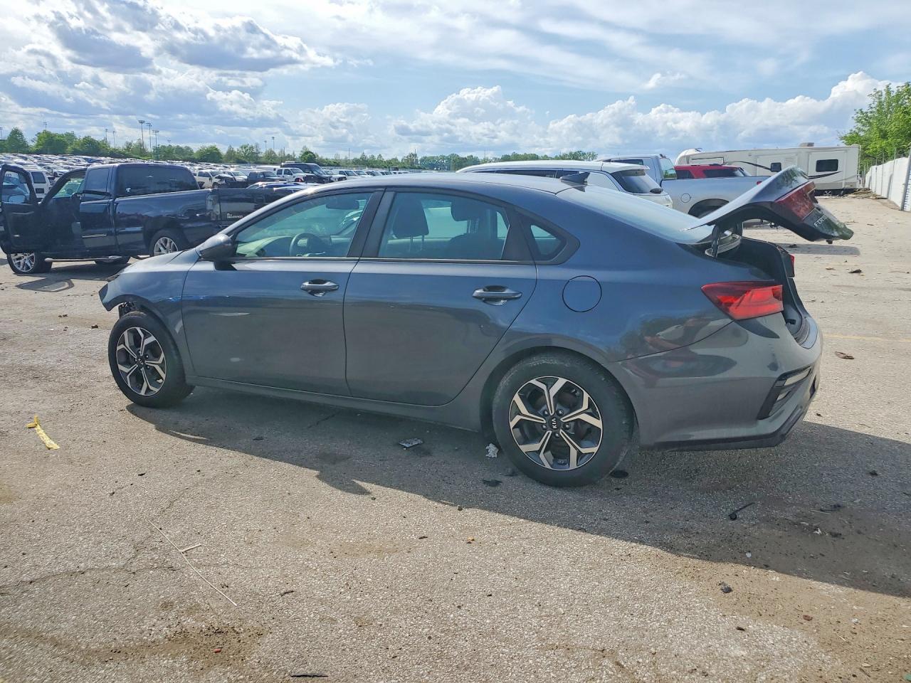2020 Kia Forte Lxs - Image 2