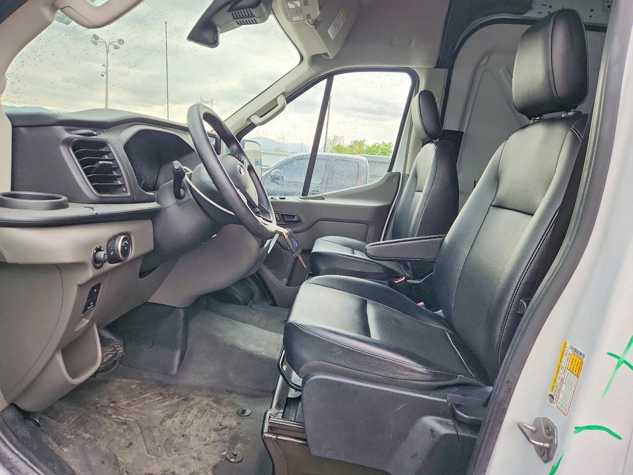 2023 Ford Transit 250 Delivery Van - Image 7