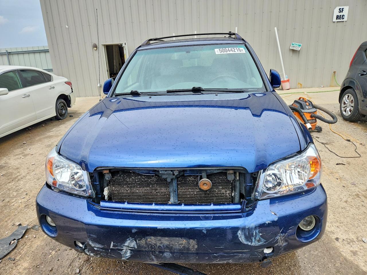 2004 Toyota Highlander Base - Фото 5
