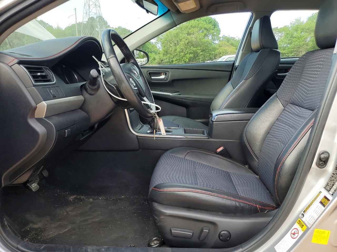 2015 Toyota Camry Se - Image 7