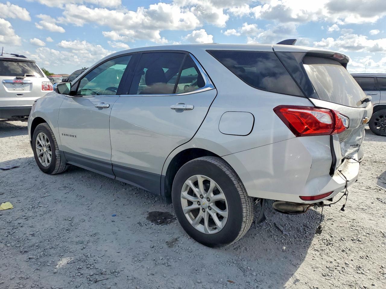 2019 Chevrolet Equinox Lt - Фото 2