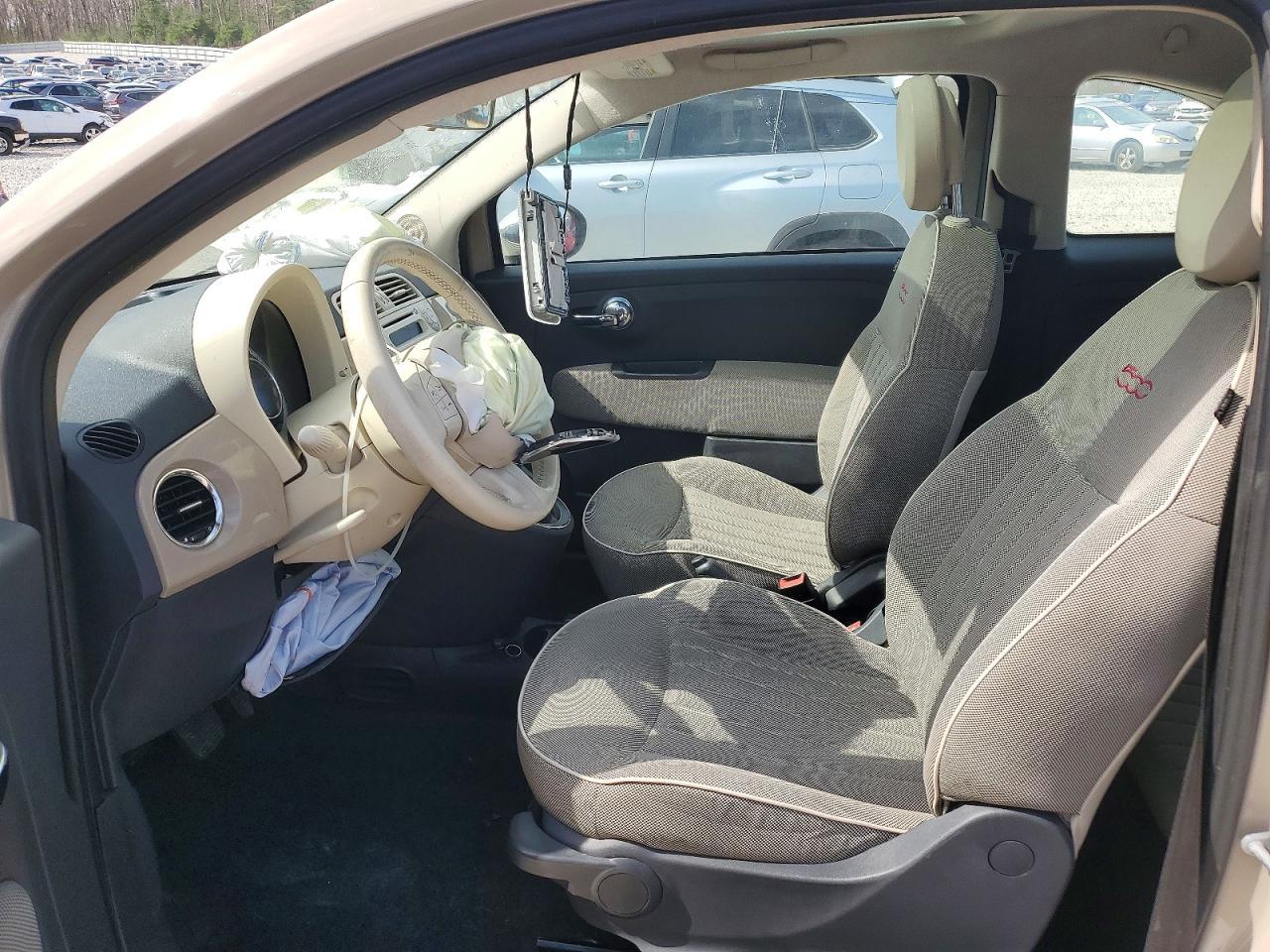 2012 Fiat 500 Lounge - Image 7