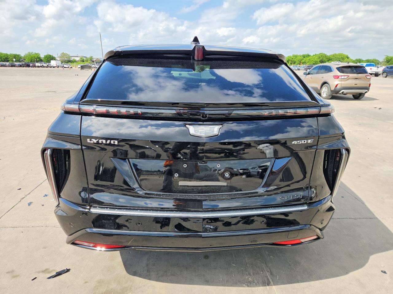 2026 Cadillac Lyriq Premium Luxury - Image 6