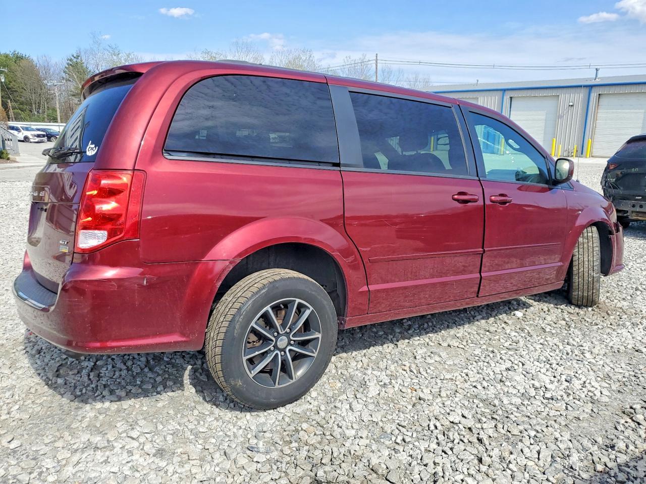 2017 Dodge Grand Caravan Gt - Image 3