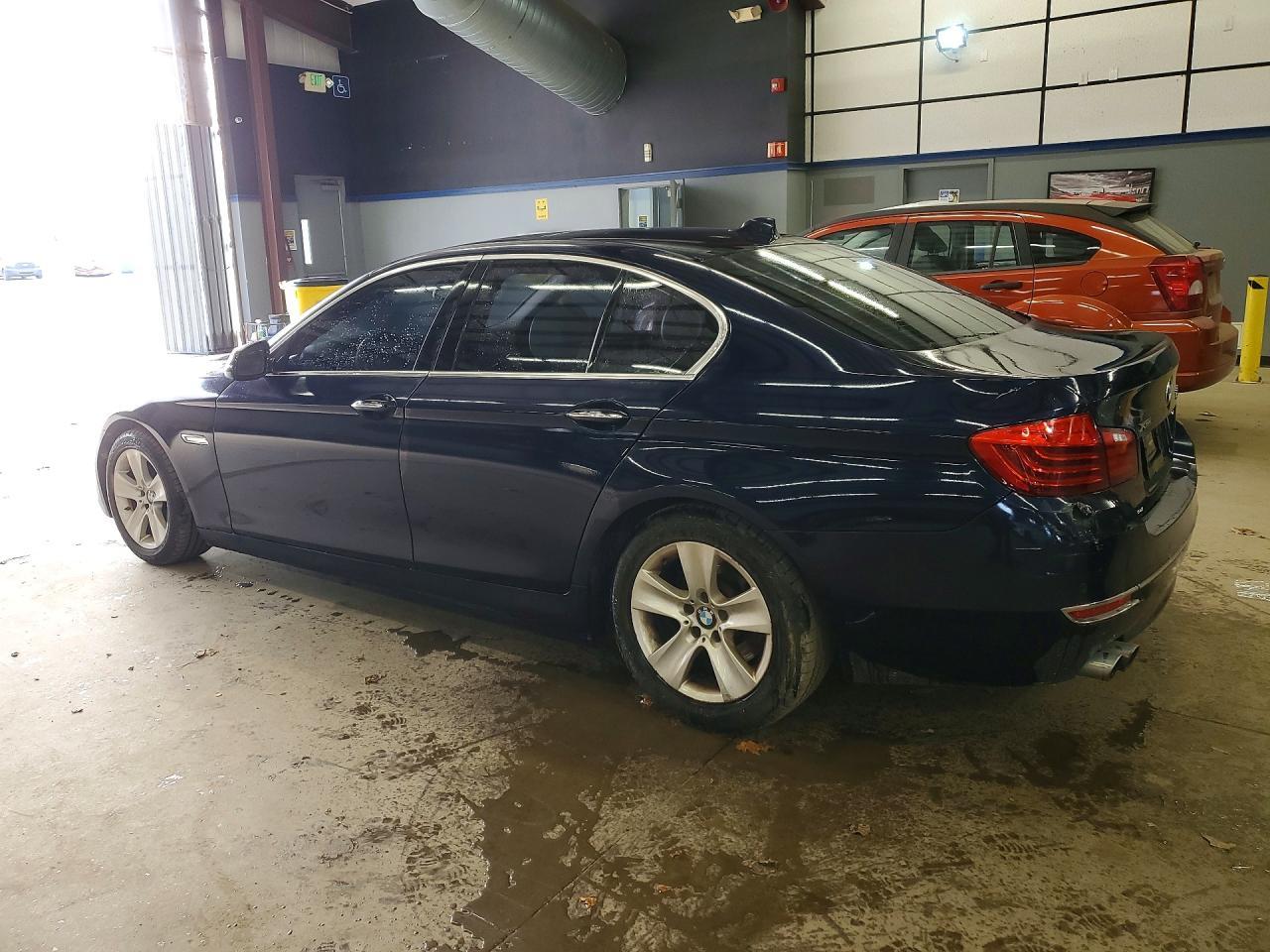 2014 BMW 528 Xi - Фото 2