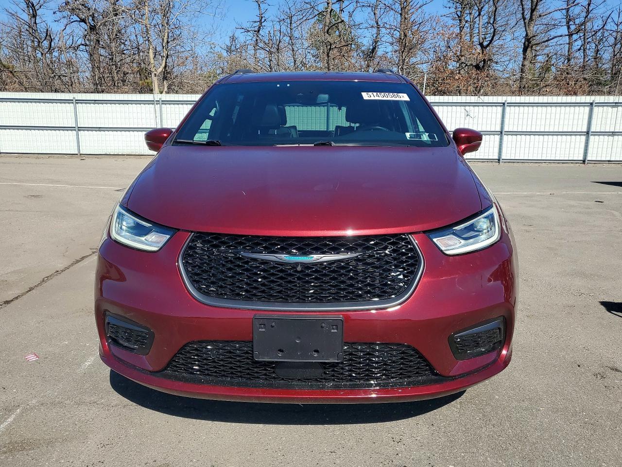 2021 Chrysler Pacifica Hybrid Limited - Image 5