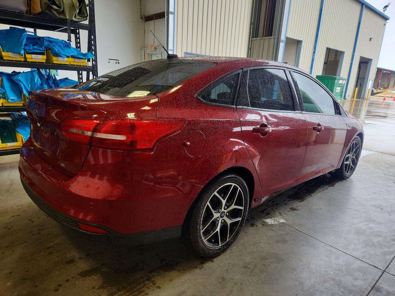 2017 Ford Focus Sel - Image 3