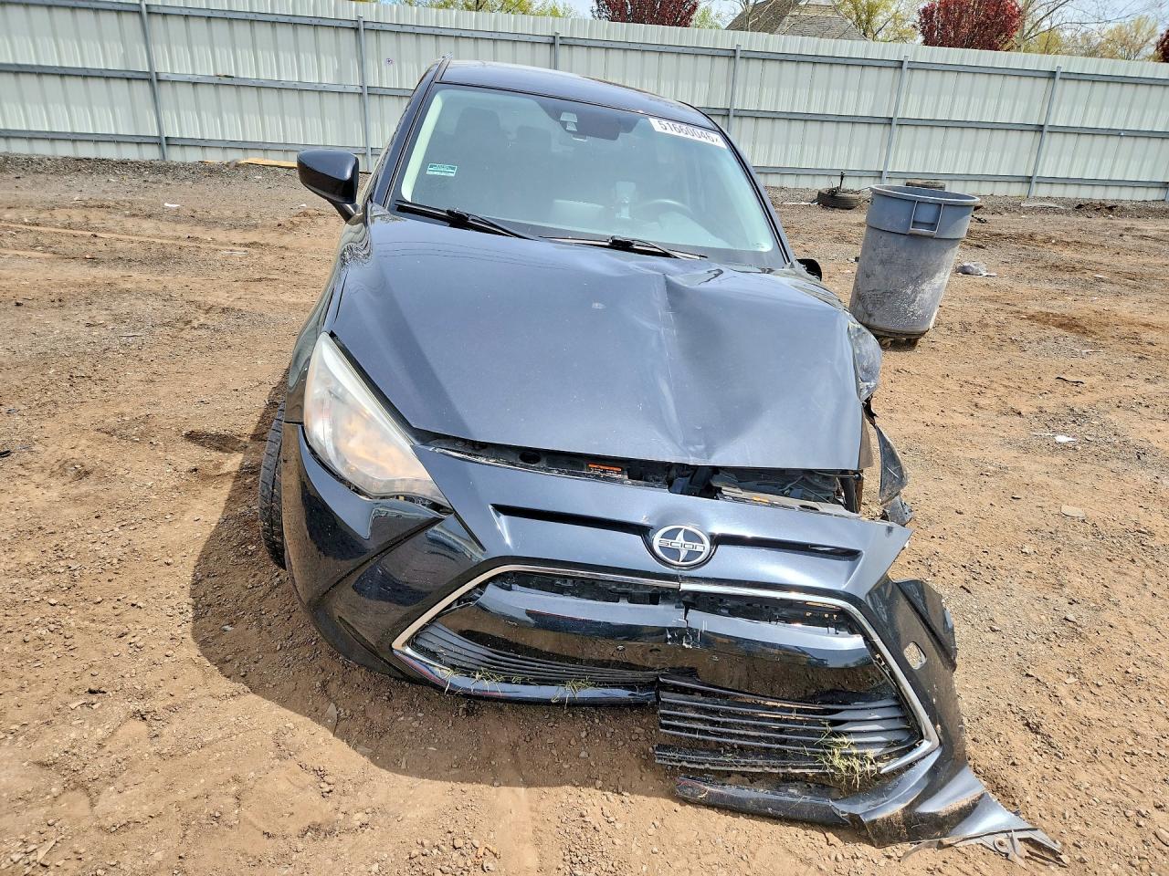 2016 Scion Ia Base - Фото 5