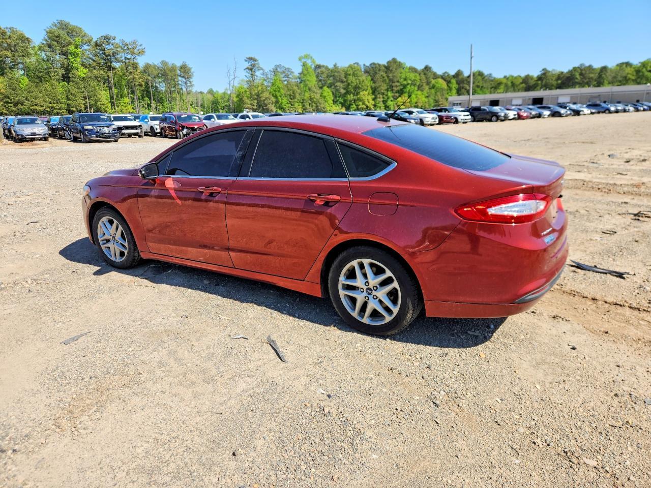 2014 Ford Fusion Se - Фото 2