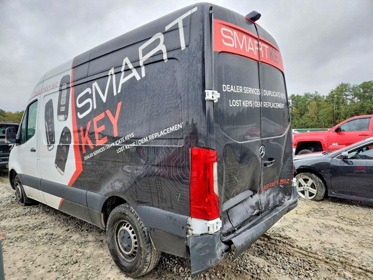 2023 Mercedes-Benz Sprinter 2500 - Image 2