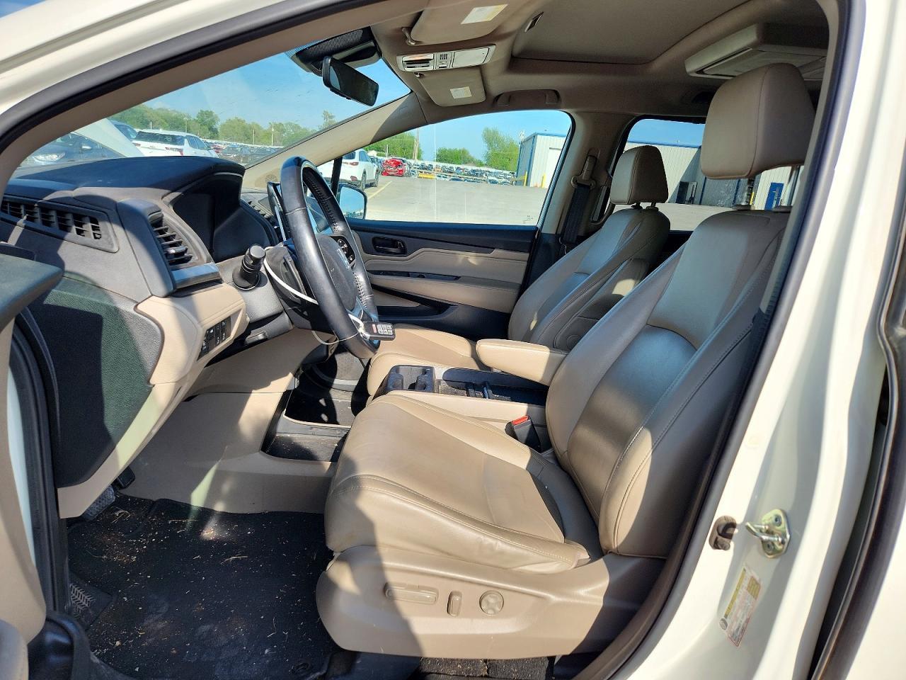 2019 Honda Odyssey Touring - Фото 7