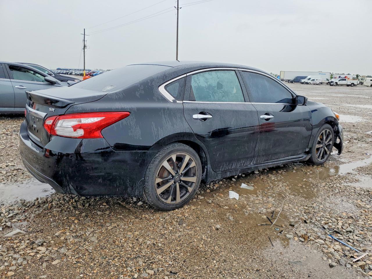 2016 Nissan Altima 2.5 Sr - Фото 3