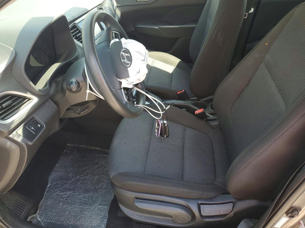 2022 Hyundai Accent Se - Image 7