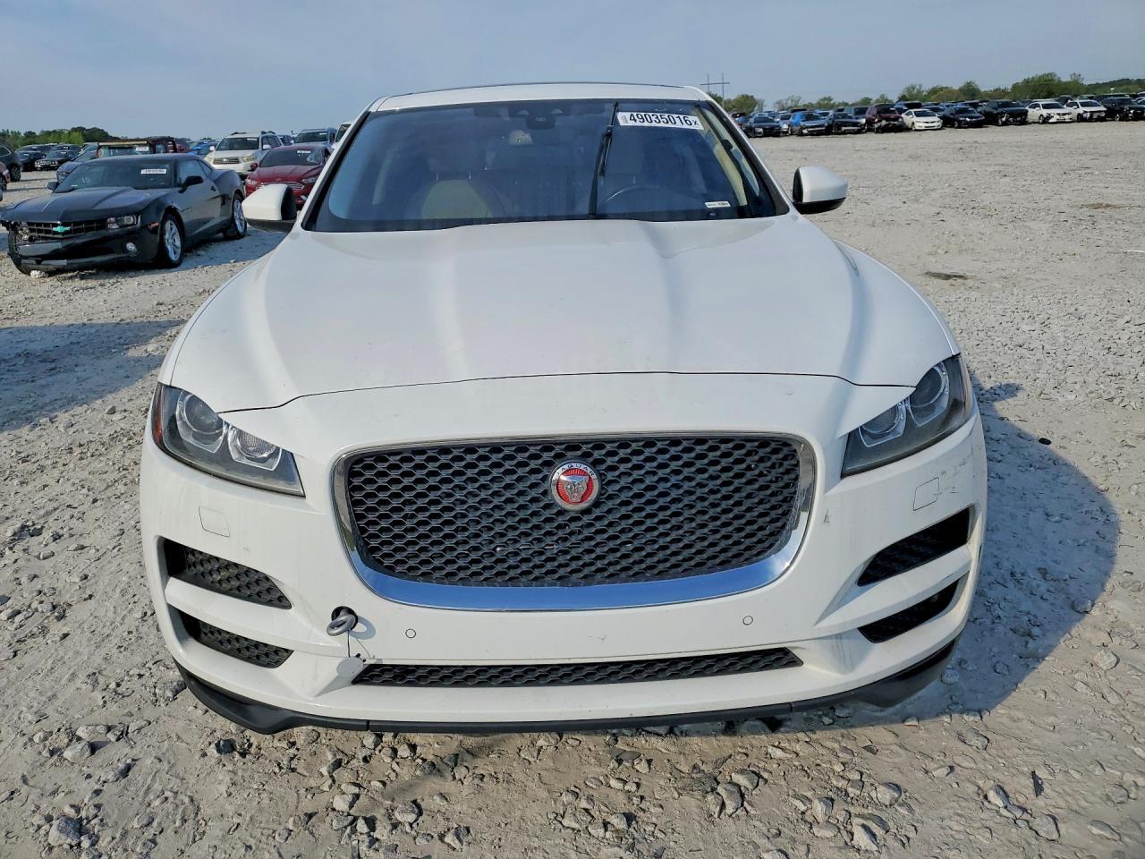 2017 Jaguar F-Pace Premium - Фото 5