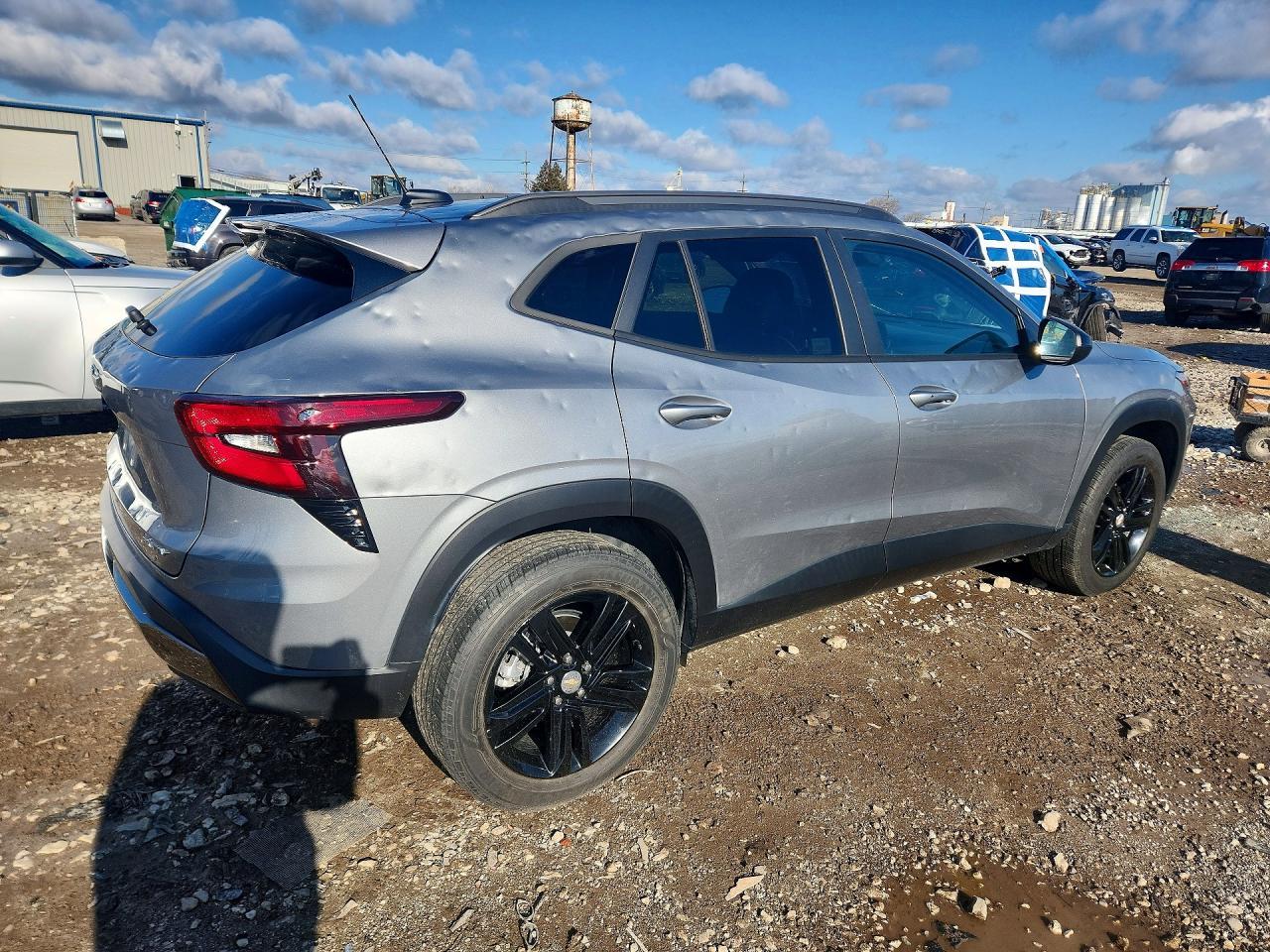 2024 Chevrolet Trax Activ - Image 3
