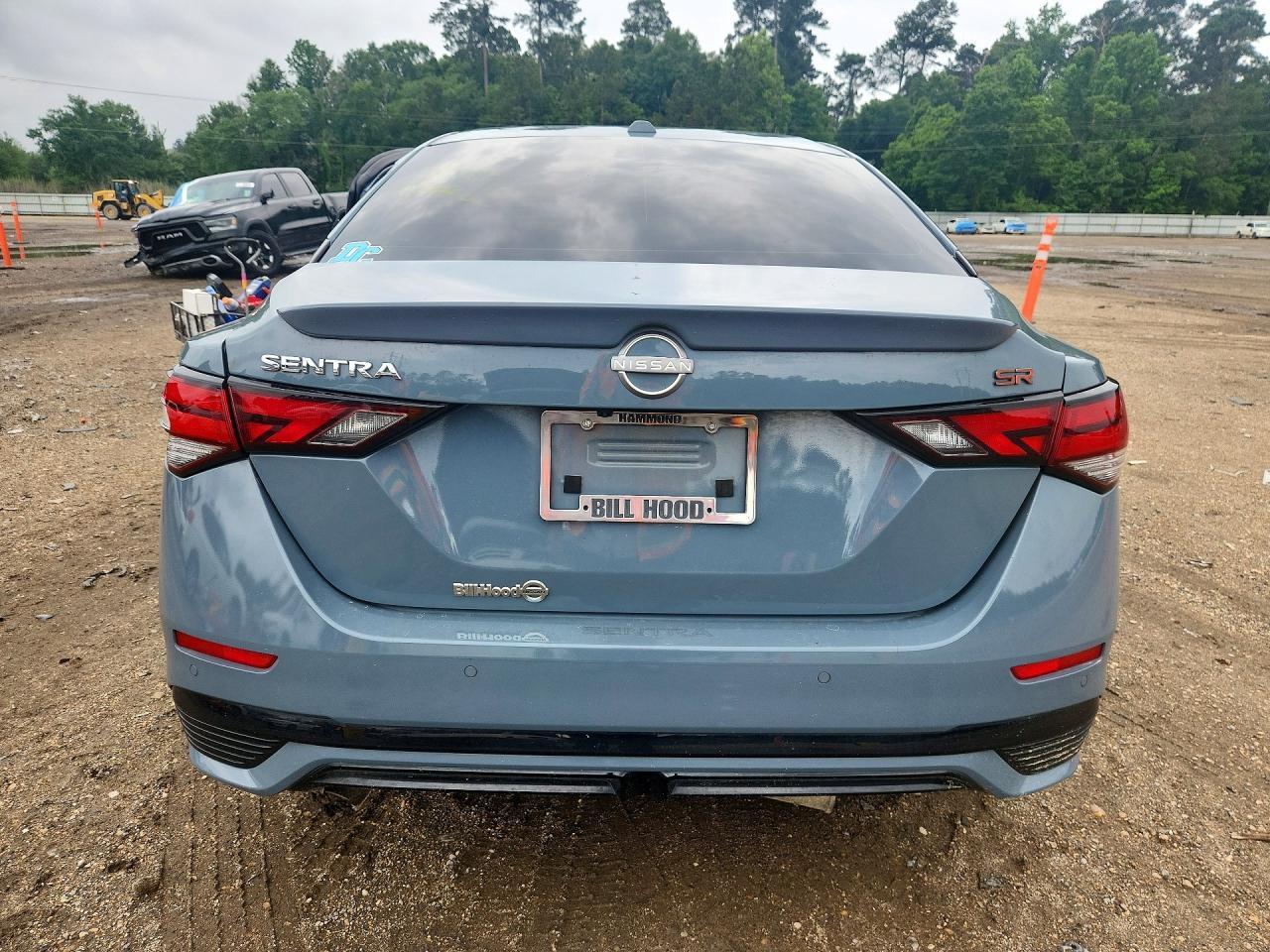 2024 Nissan Sentra Sr - Image 6