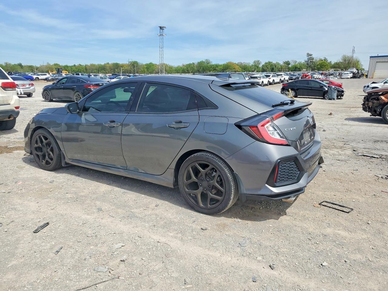 2019 Honda Civic Ex - Image 2