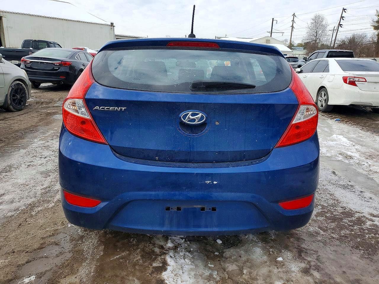 2016 Hyundai Accent Se - Image 6