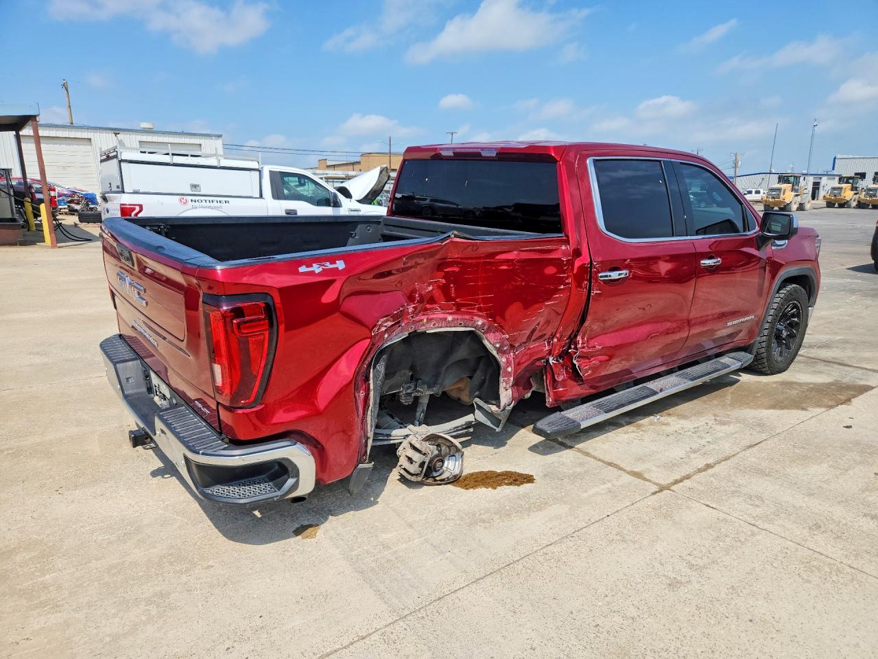 2022 GMC Sierra K1500 Slt - Image 3