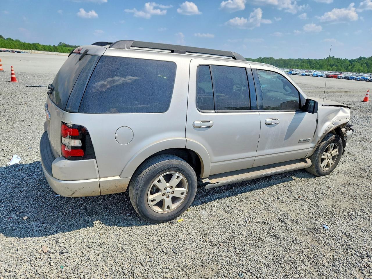 2007 Ford Explorer Xlt - Фото 3