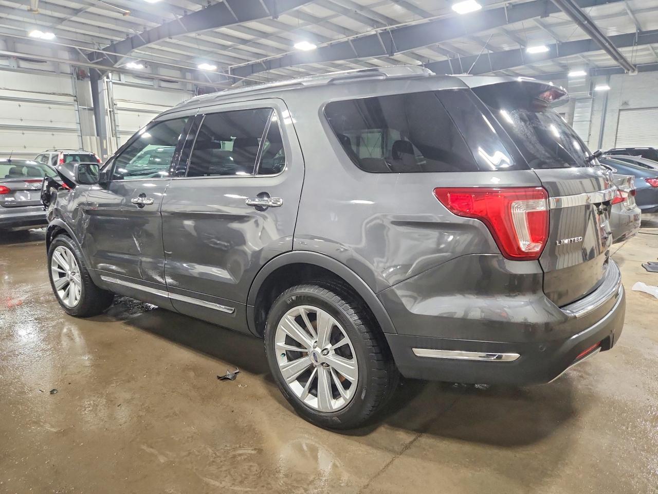 2018 Ford Explorer Limited - Фото 2