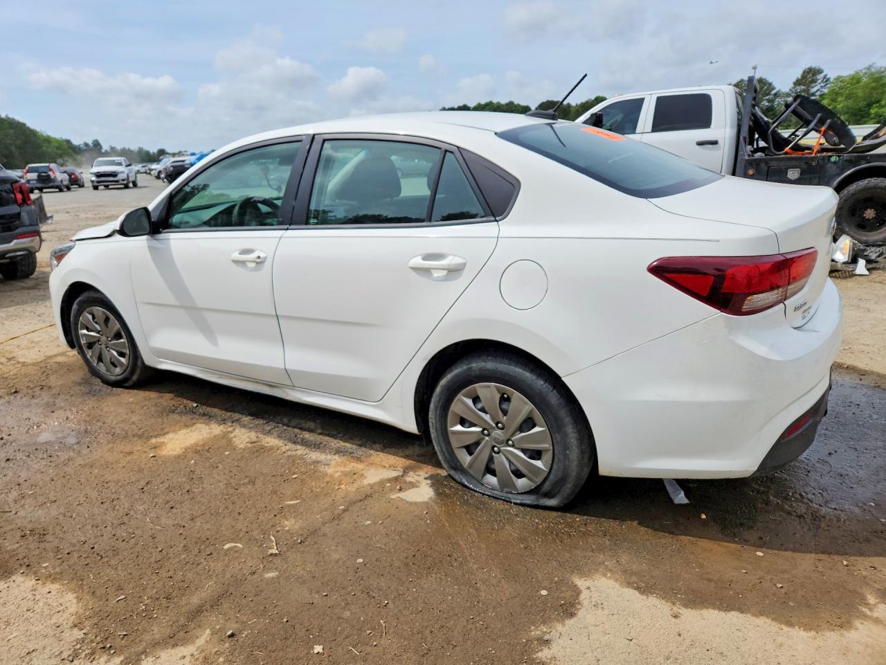 2019 Kia Rio S - Image 2