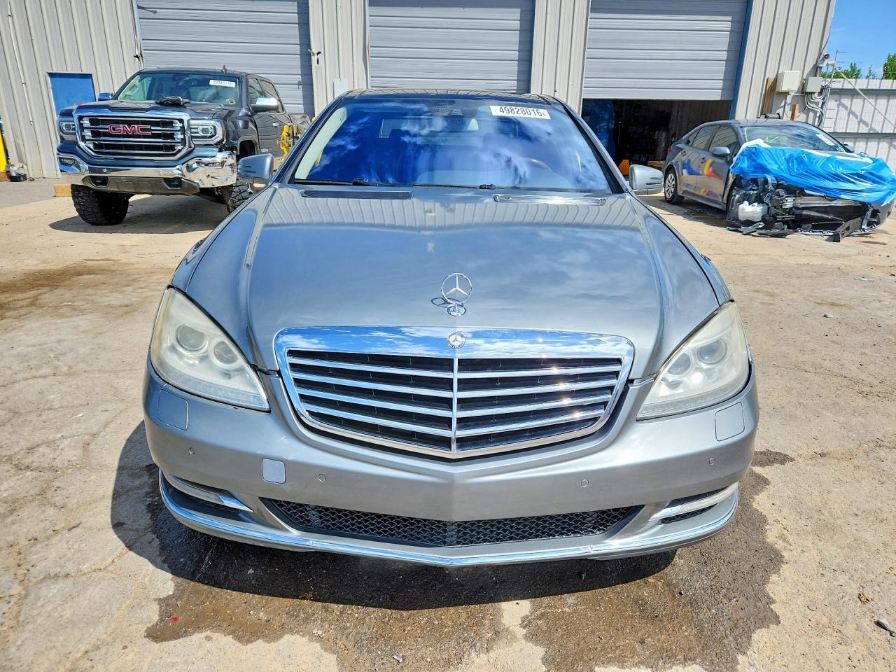 2011 Mercedes-Benz S 550 4Matic - Image 5