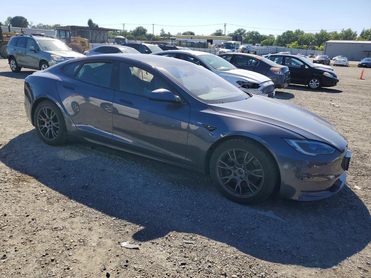 2023 Tesla Model S - Image 4