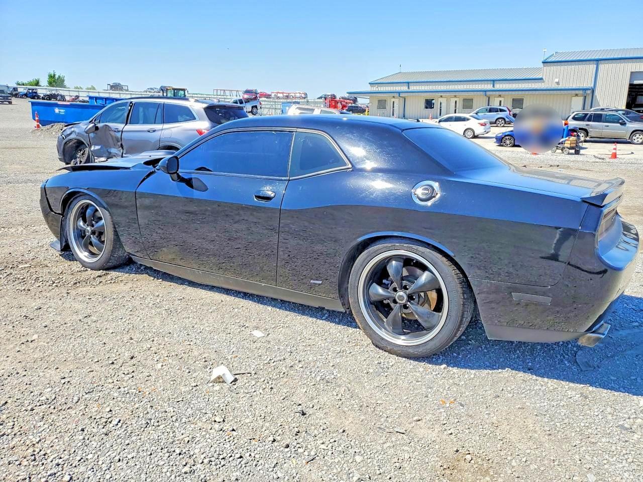 2014 Dodge Challenger R - Фото 2