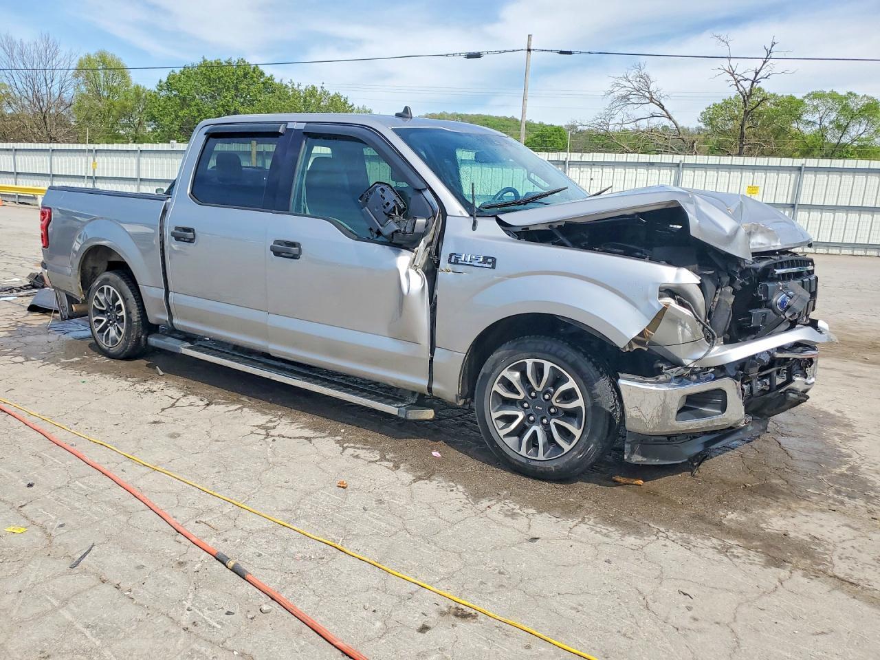 2020 Ford F150 Supercrew - Image 4