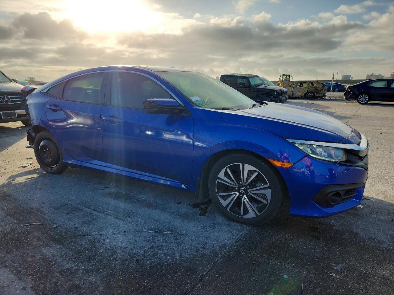 2018 Honda Civic Exl - Фото 4
