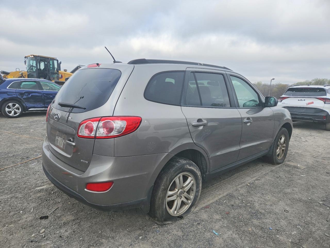 2012 Hyundai Santa Fe - Фото 3