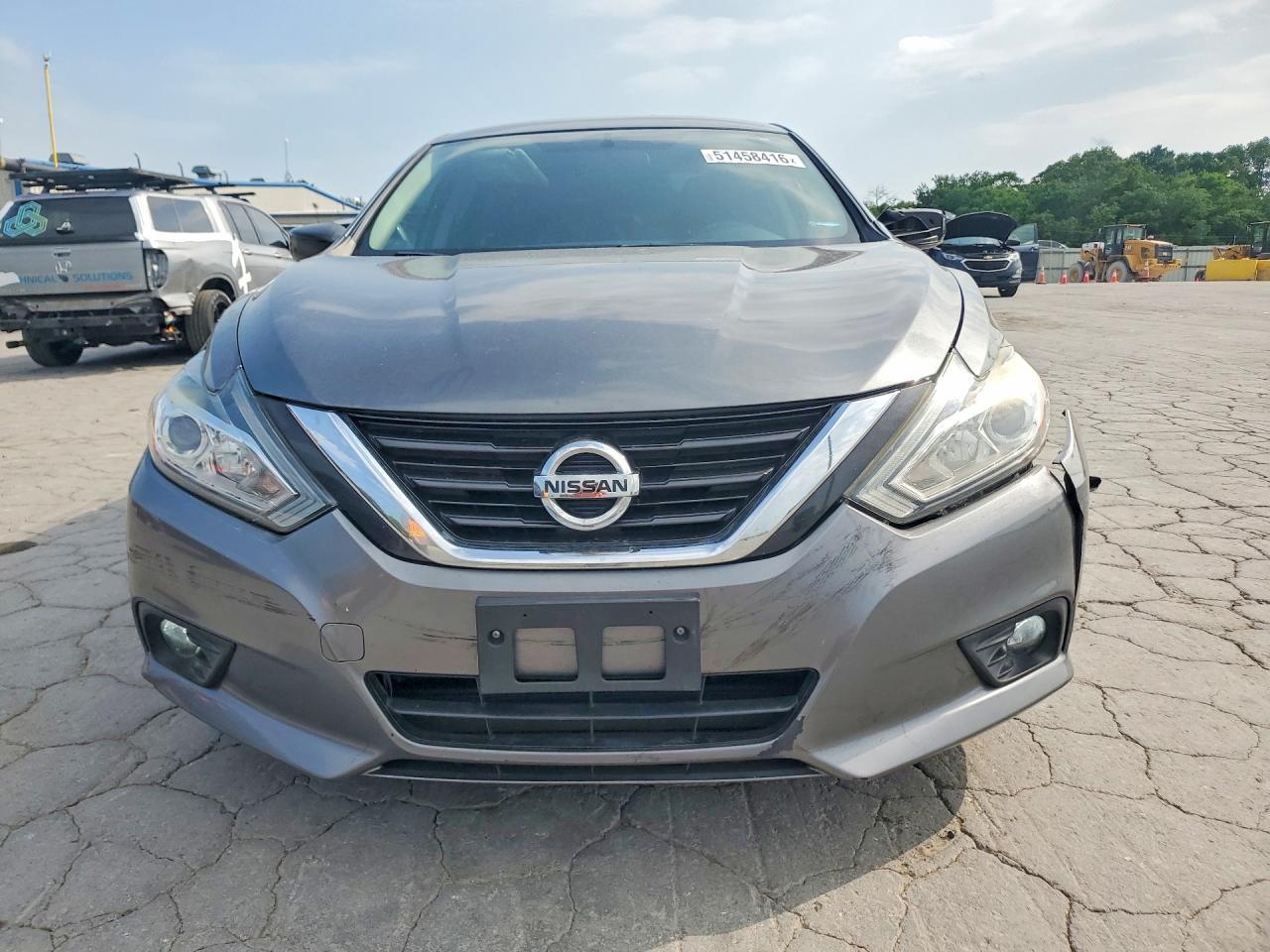 2018 Nissan Altima 2.5 Sv - Image 5